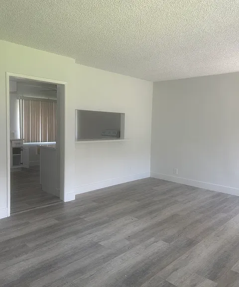 570 N Hollenbeck Ave #0 — Photo 7