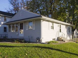 522 Stadium Dr, Fort Wayne, IN 46805