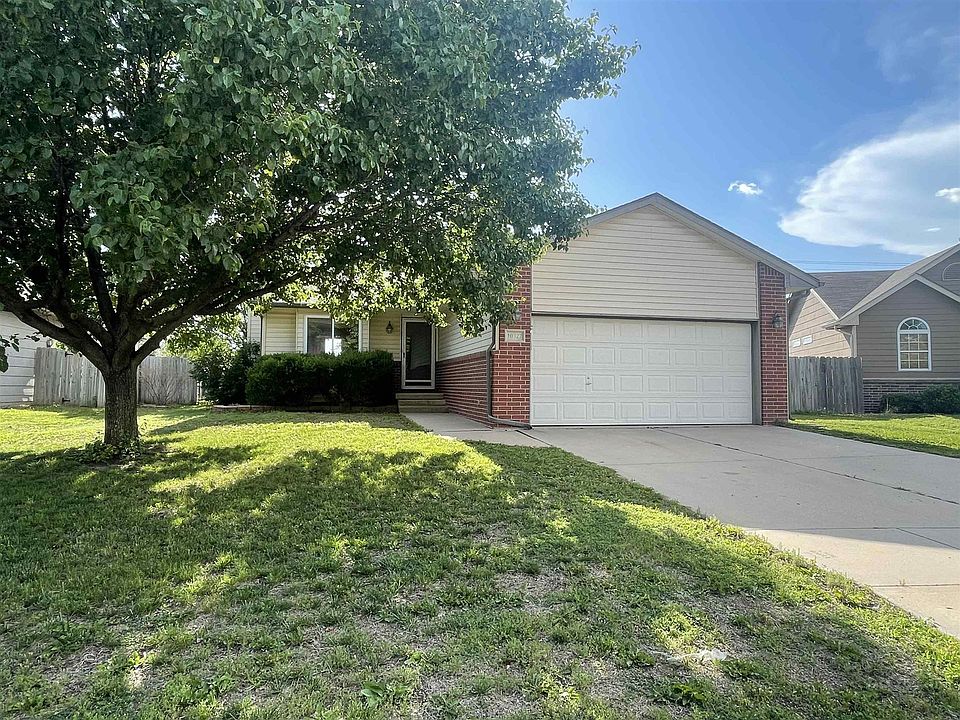 1st image of 10322 W Haskell Ct
