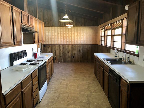4th image of 85 Canterbury Ln