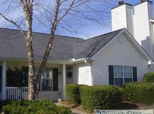 60 Hayfield Ln, Greer, SC 29650