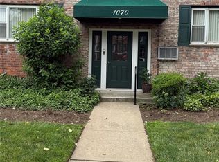 1070 Hunter Ave APT 4, Valley Stream, NY 11580