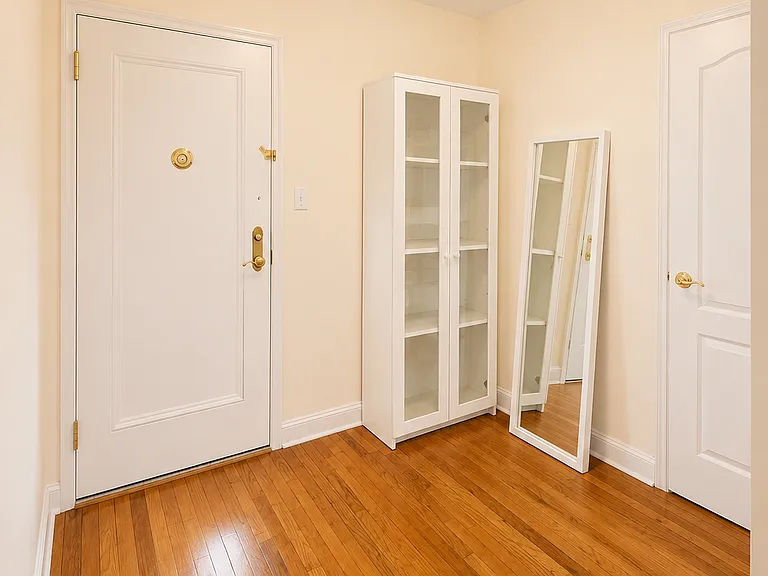 103-26 68th Ave #4B — Photo 8