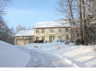 81 Cedar Hill Rd, Newtown, CT 06470