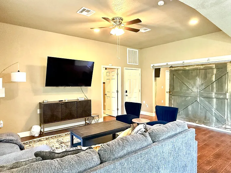 12403 S Simpson Rd — Photo 6