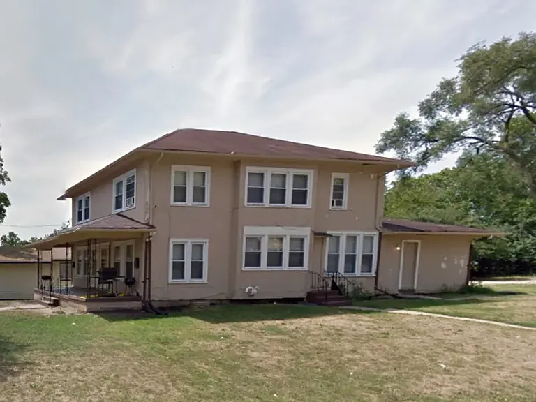 303 Webster Ave #2 — Photo 1