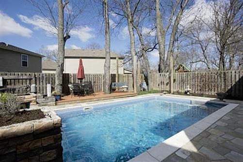 5th image of 3384 Lawson Ln