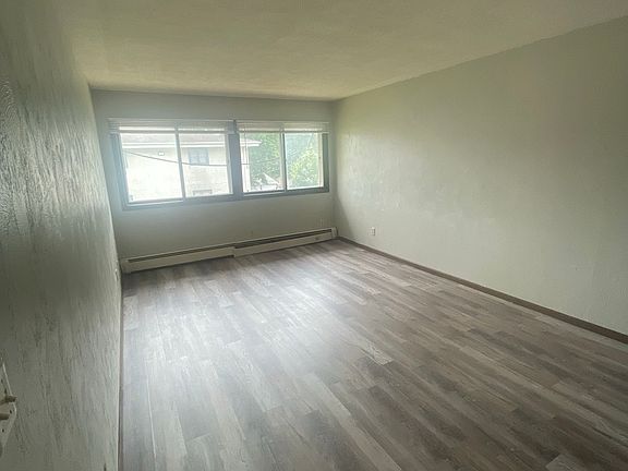 4th image of 3643 Penn Ave N APT 3