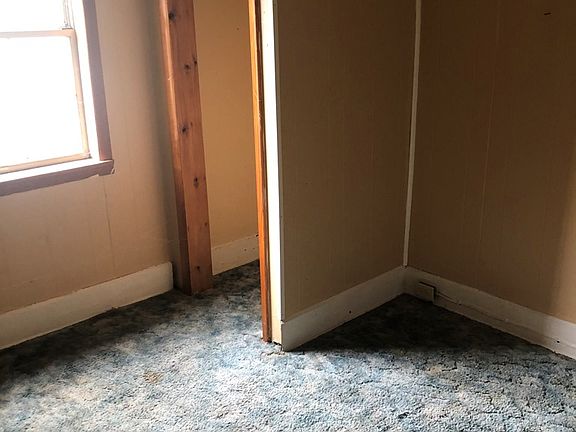5th image of 3421 Central Ave