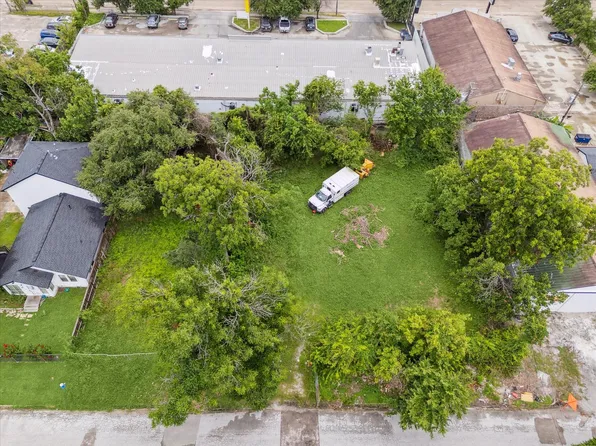 0 Billingsley St Lot 7-8-9, Houston, TX 77009