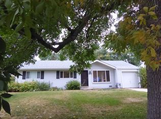 3313 S Holly St, Denver, CO 80222