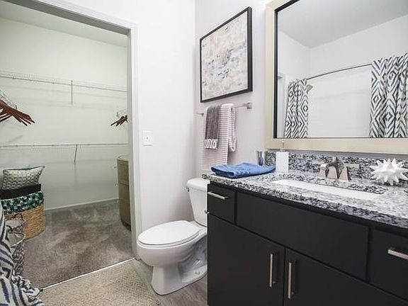 5th image of 1406 Aschinger Blvd