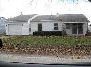 1013 Eastview Dr, Tuscola, IL 61953