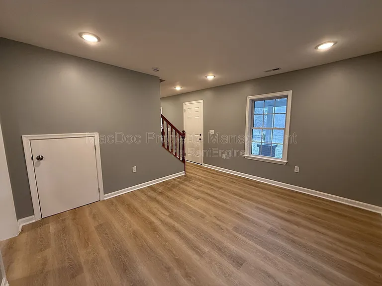 11508 Catharpin Rd — Photo 4
