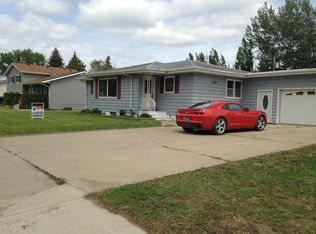 1820 University Ave, Williston, ND 58801