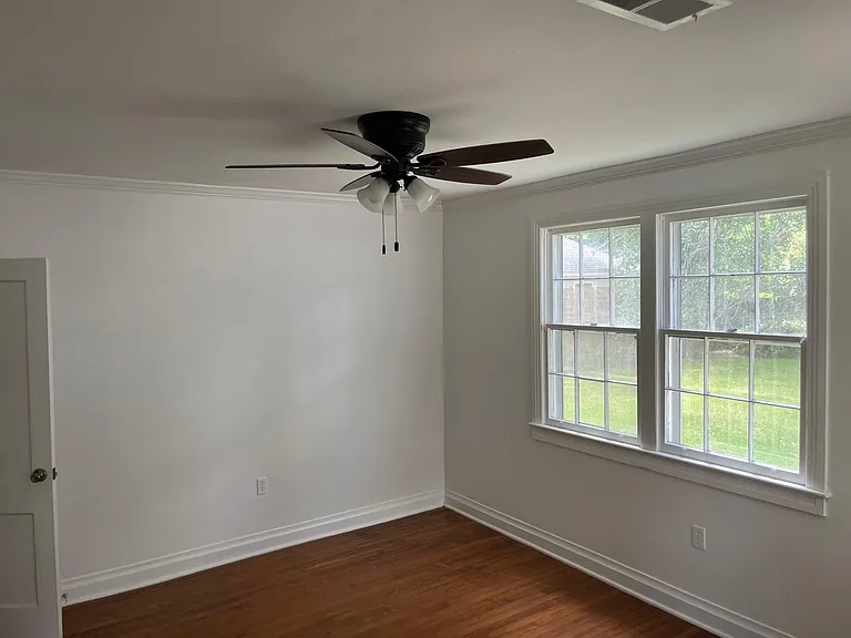 1807 Rubin St — Photo 5