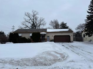 8821 Jefferson St NE, Blaine, MN 55434