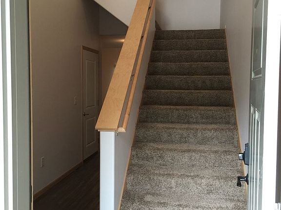 2nd image of 515 4th Ave NW APT C
