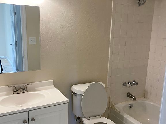 5th image of 1060 State Road 60 E #2