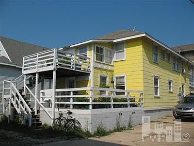 2nd image of 415 N Carolina Beach Avenue