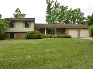 8801 Glenwood Dr, Mount Vernon, IN 47620