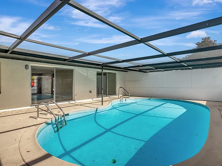 7210 Parrot Dr — Photo 37