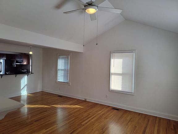 4th image of 2518 Sunset Pl