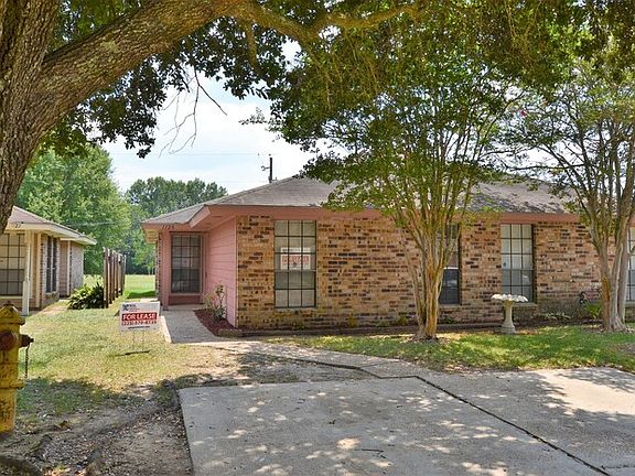 3rd image of 1120 Willow Creek Dr #1120