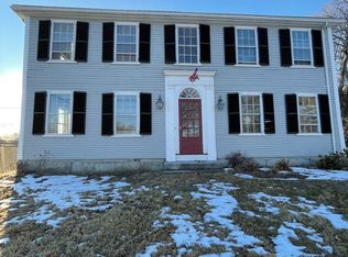 1646 Main St, Concord, MA 01742