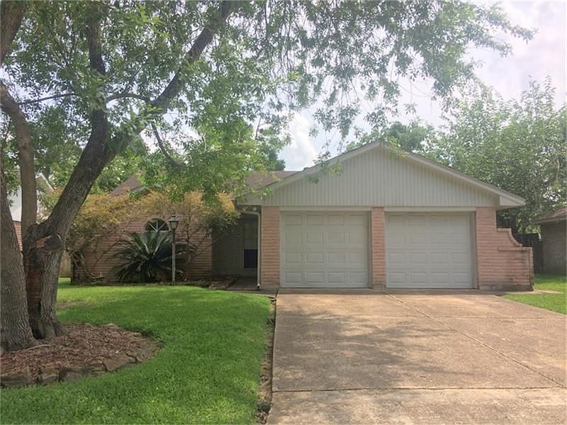 1st image of 2622 Longleaf Pines Dr