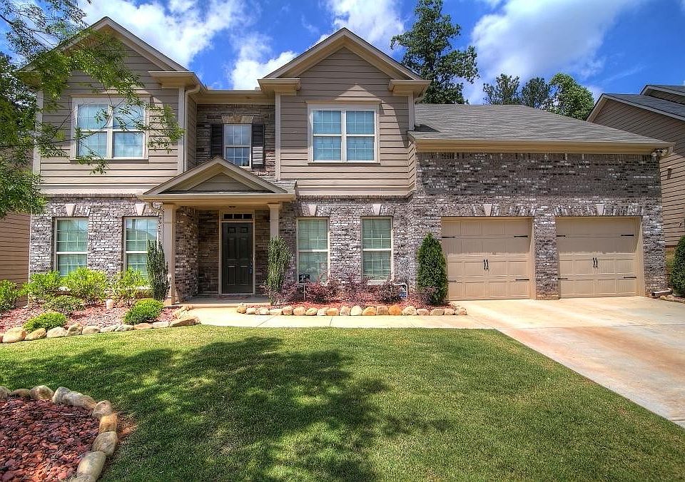 2nd image of 784 Wade Farm Dr