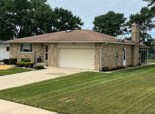10818 Baron Dr, Parma, OH 44130