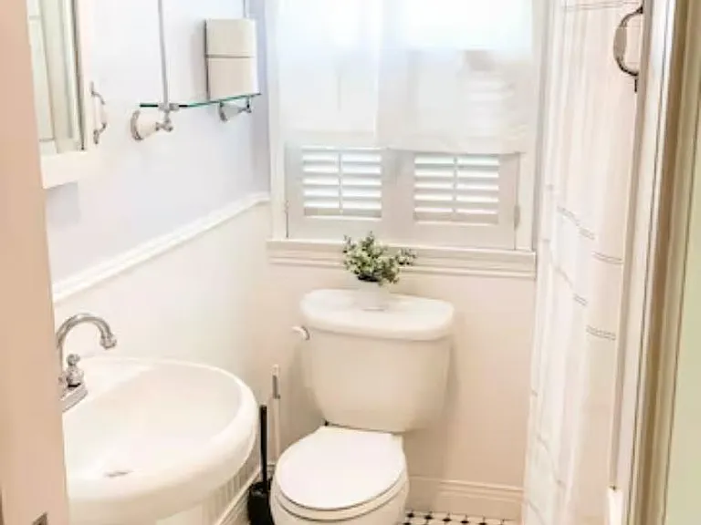 Full bathroom.