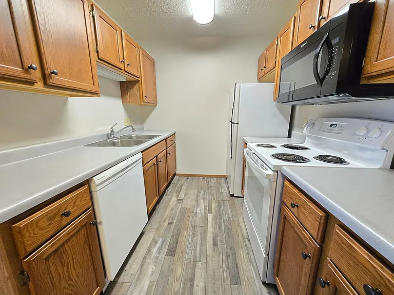 Marion Park II Apartments — Photo 11