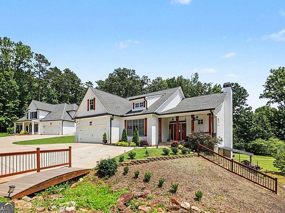 3rd image of 1919 Pilgrim Mill Cir