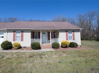 121 Johnia Ct, Thomasville, NC 27360