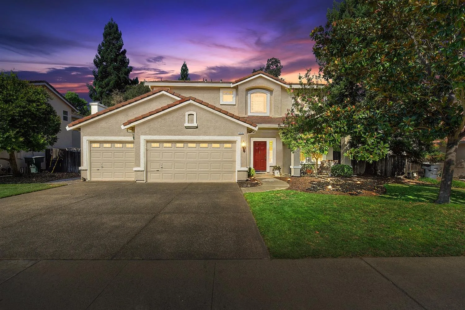 5550 Montclair Dr photo 1