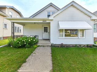 2009 Kearney Ave, Racine, WI 53403