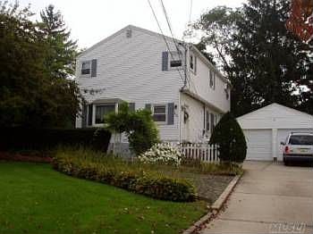 1st image of 327 Livingston Pl