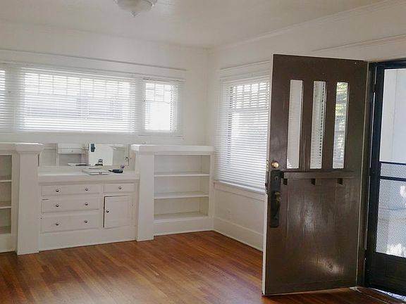 5th image of 1238 Huntington Dr