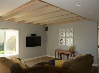 15988 Turtleback Rd, San Diego, CA 92127