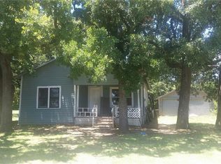 618 Santa Fe St, Keene, TX 76059