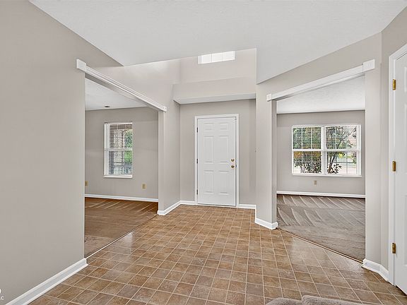 2nd image of 2843 Rand Ln