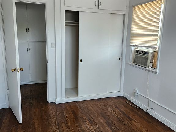 4th image of 767 W 90th St