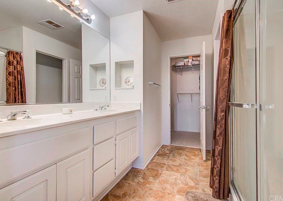 2nd image of 31713 Ridgeview Dr