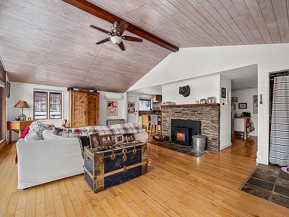 2nd image of 74 Moulton Road