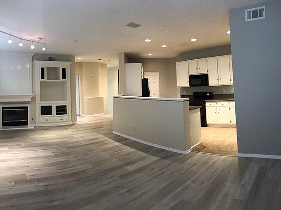 More interior photos to follow; go to www.007Dunn.com for details or call Special Agent Mike Dunn 949-533-2581.