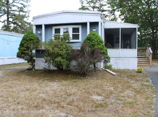 10 Panda Ln, Manchester Township, NJ 08759