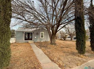 414 S Mesa St, Carlsbad, NM 88220