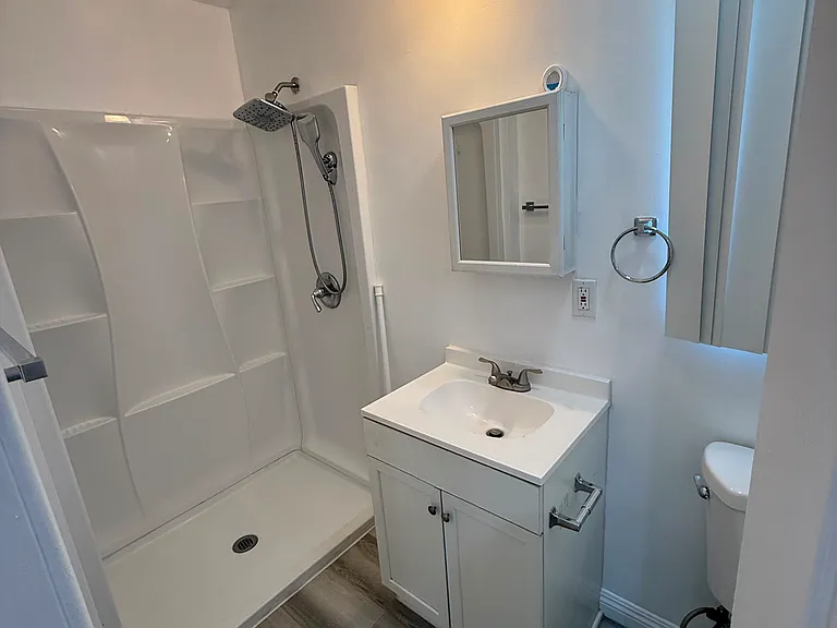 2107 Manitou Ave #2107 — Photo 9